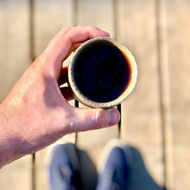 Robert_Brista's tweet photo. Morning Coffee ☕️ Cup of Rwanda which surprised me a lot. When it is warm it seems to be something else, like a sweet Kenya.😋 #storycoffeewarsaw #storyofgoodcoffee #coffee #blackcoffee #v60 #loveramics #hario #baristadaily #roasterdaily #warsaw #ursus https://t.co/UIfvmSI58R https://t.co/hAnEzKjlUp