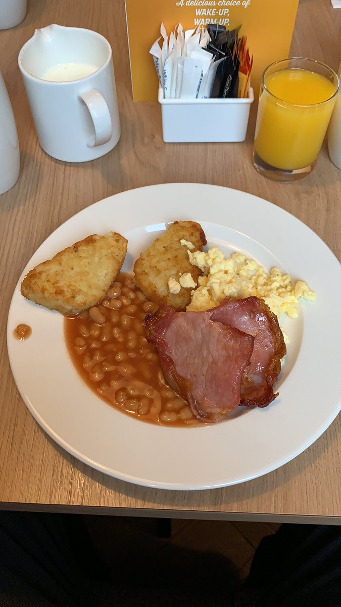 GaryJones144's tweet photo. Not as much variety as you @Baddiel but hearty none the less. https://t.co/QTRWu7Ms5Z