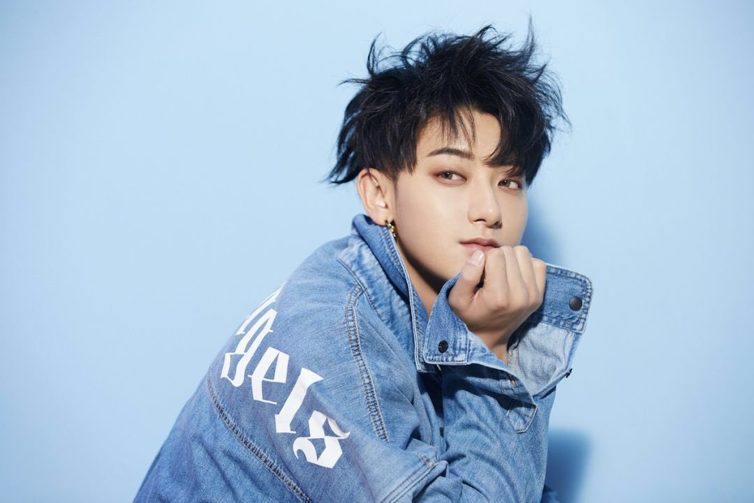【INTERVIEW】Magazine 《Q》Z.TAO related interview❤️
Burning blue💙💙💙
Cr. Qthemusic  
#ZTAO #黄子韬 #타오 #タオ #เทา