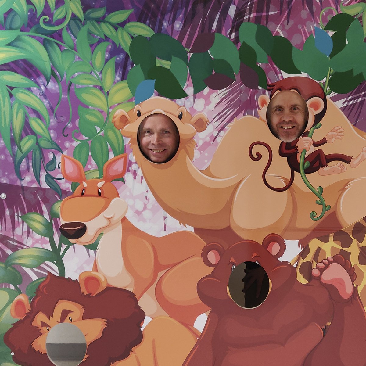 FT_FirstView's tweet image. Lähtisitkö mukaan tähän jengiin? FirstView etsii huippumyyjää juuri avatulle Helsingin konttorille! Lue lisää firstview.fi/blogi/rekry-me…
#rekry #digitalsignage #työpaikat #Helsinki