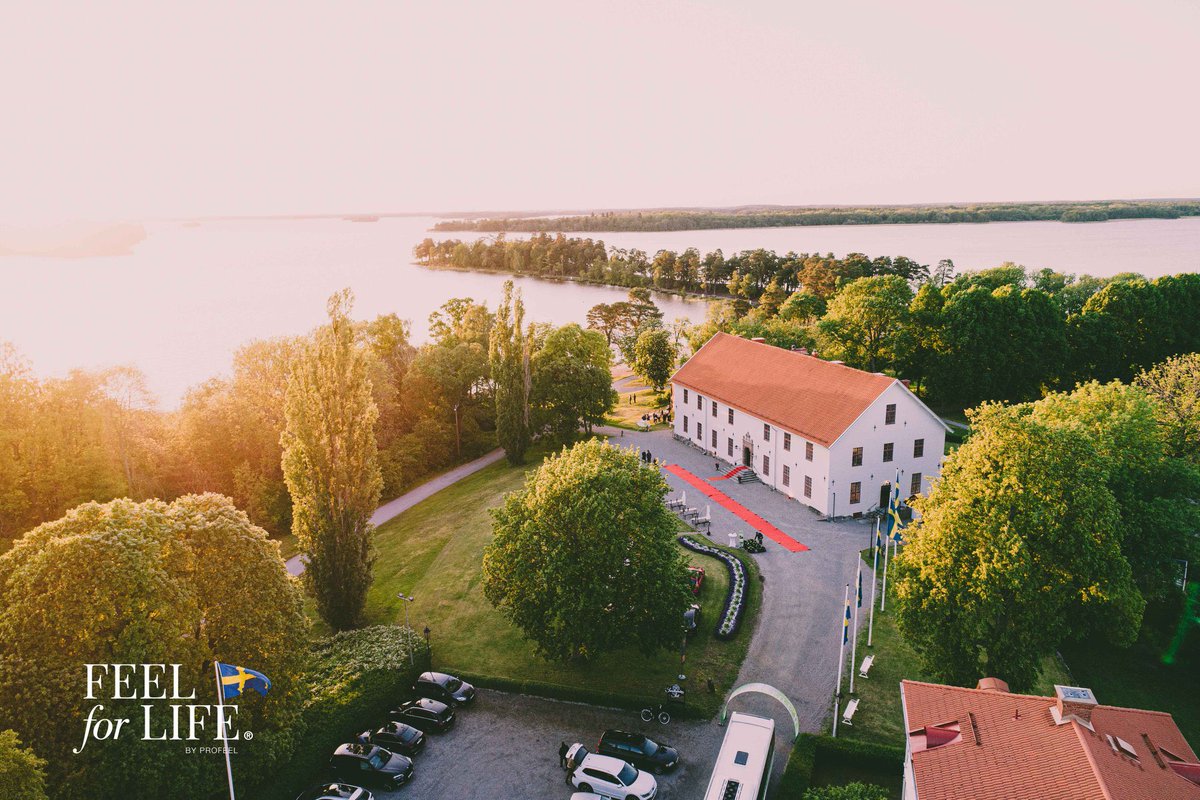 ProfeelAB's tweet photo. Wow - vi tillsammans med vĂ„ra gĂ€ster och partners gjorde det! Vi slog drömgrĂ€nsen pĂ„ 500.000 kr med rĂ„ge. All time high med 670.120 kr till @barncancerfond. Vi Ă€r sĂ„ tacksamma, stolta och gladađ
Totalt insamlat belopp pĂ„ tre Ă„r 1.304.031 krđ đ
#feelforlife #barncancerfonden https://t.co/pTQJ8hKeOB