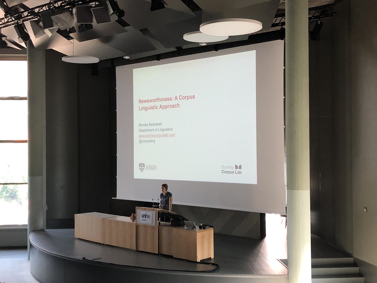 The final plenary of #ICAME40 is from <a href="/Corpusling/">Monika Bednarek (she/her) 🌈</a> looking at news values, newsworthiness and corpus linguistics. Relevant for disinformation and fake-newsworthiness.
