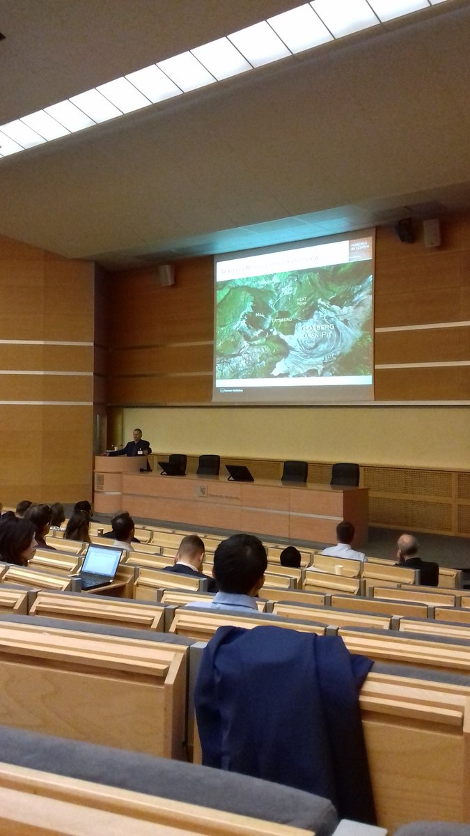 CarlyLeonida's tweet image. Starting day 2 at #APCOM2019 by learning about @IDFreeport's #Grasberg mine. The scale of this complex still blows my mind! Maybe one day I'll get to visit #mining #indonesia #freeportmcmoran