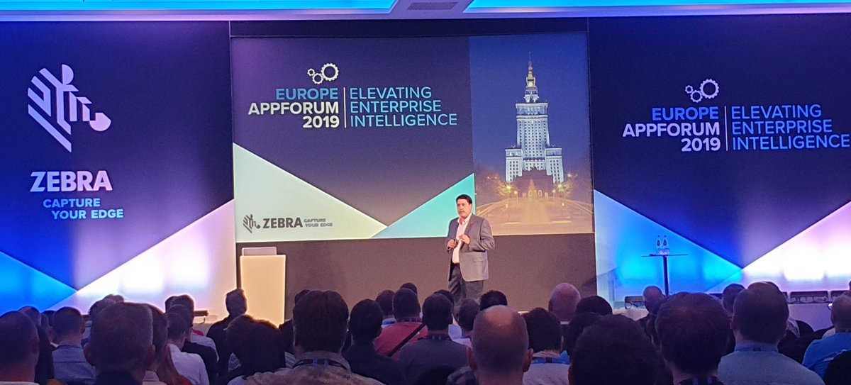 LizaQureshi's tweet image. Joe White opening Day 2 of Europe Appforum in Warsaw. #APPFORUM #appforum2019 #zebradevelopers @ZebraDevs @ZebraEMEA