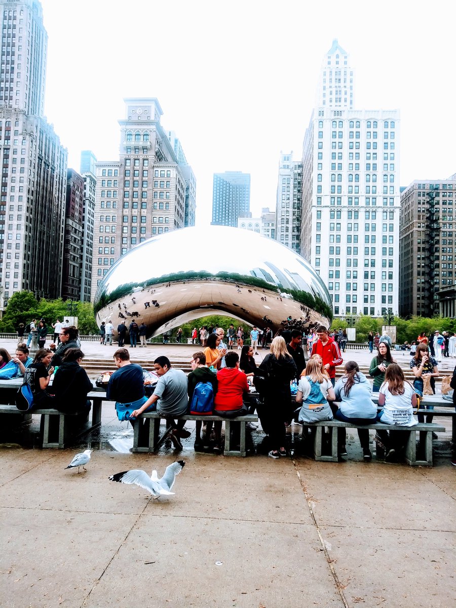 carmart03's tweet photo. After our appointment, Marcus and I decided to stroll down Millenium Park and enjoy the sights 🤗😍 Just US at the bean  💏❤

#lovewhatwedo #business #onthemove #powercouple #chitown #MilleniumPark #thebean #tradition #loveourcity https://t.co/fHLngIrK05