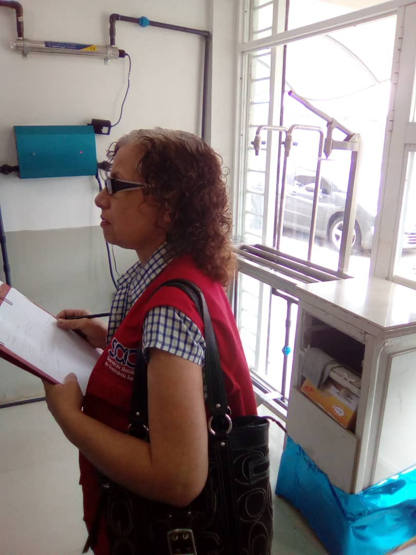 sacs_monagas's tweet photo. Por instrucciones de nuestra gob @yelitzePSUV_ y @SACS_MPPS Continuamos con  inspecciones para censo, vigilancia y control a las recargas de agua en diferentes puntos  #Maturin,  hoy el equipo del SACS visitó el establecimiento  H2O express #Tipuro @omcar20 https://t.co/1KFVG74ANz