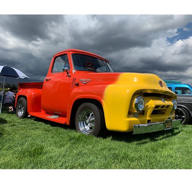 OffenhauserCorp's tweet photo. Sweet 1954 Ford F100 from the CAL-RODS carshow and you know we love the color scheme💛❤️
.
#Offenhauser #Offy #since1946 #santaanitapark #truckcrushtuesday #54ford #f100 #pickup #truck #Chevrolet #thriftmaster #lowrod #hotrod #customs #classiccar #tro… https://t.co/pDanWGlxXQ https://t.co/SJLv2erwcU