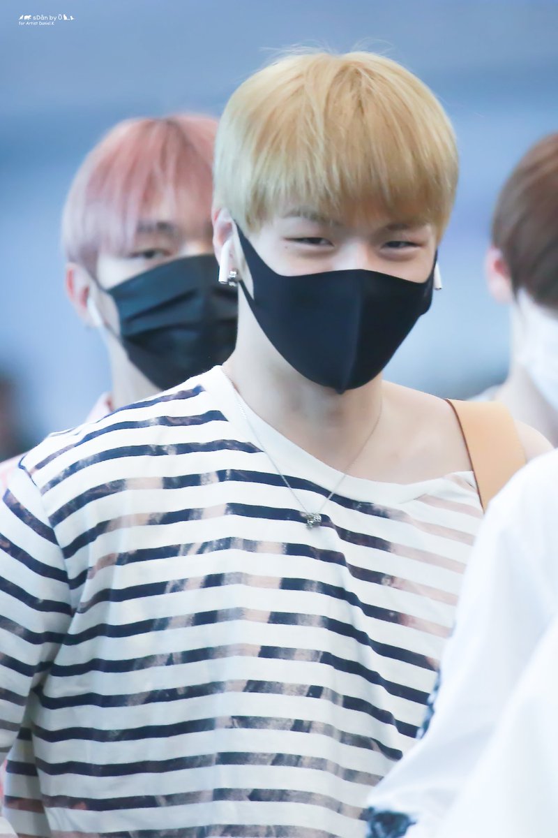 sDanByU's tweet photo. 180827 인천입국 HQ

You really made my day🙂

#강다니엘 #KangDaniel https://t.co/jatHFKzROk