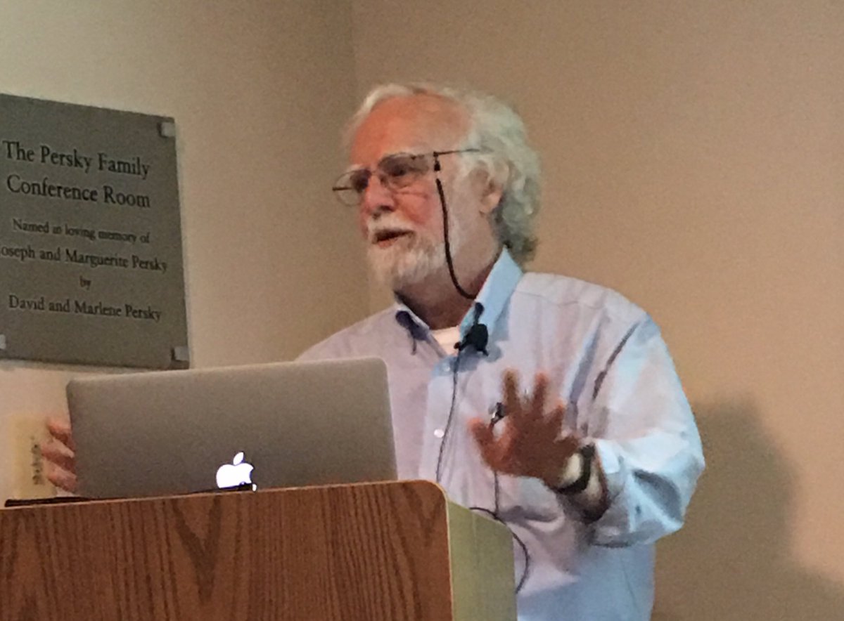 LubanLab's tweet photo. #ScienceJustRight
Beautiful talk by Steve Goff from @ColumbiaPS here @UMassMedical to discuss #Retroviruses #TranscriptionalSilencing #TRIM28 #ZFP809 #HUSHComplex #NP220 https://t.co/atodnkRTJC