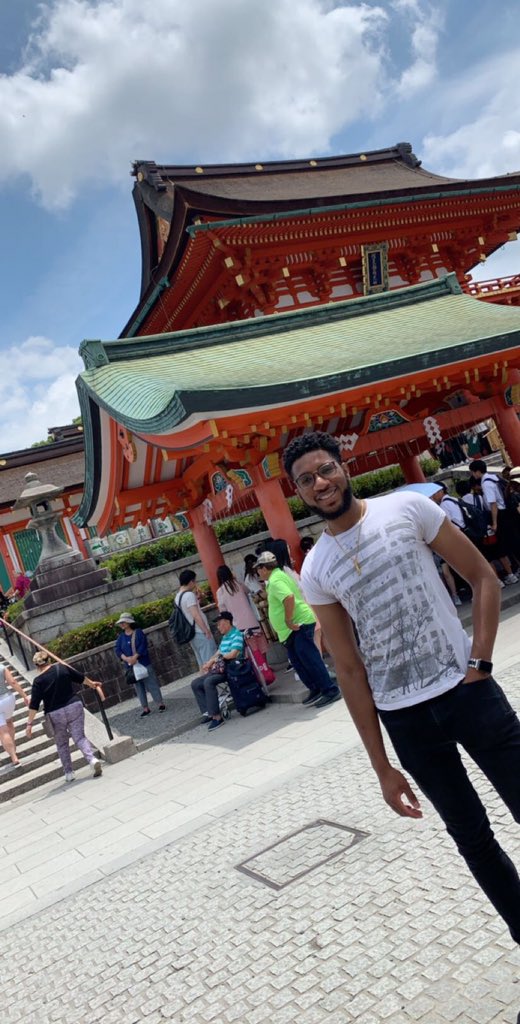 TevinMcDonaldHU's tweet photo. Vibrant, socially aware, generous. Some words to describe culture in Kyoto, Japan. #kyotojapan #culture https://t.co/0zN1SZypv0