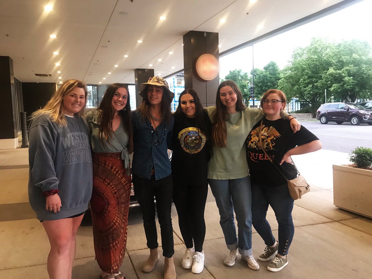 jakekisszka's tweet image. the best day of my entire fucking existence i literally can die happy now