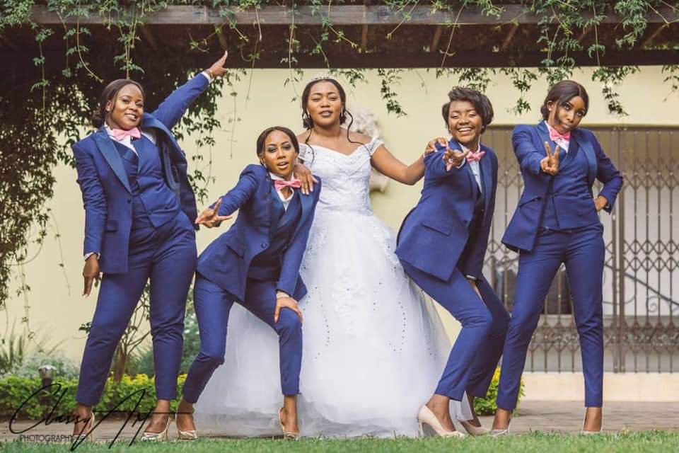 manyalozambia's tweet photo. When @NkandaYatu do their magic and the ladies rock up in style, everything fall into place. 📷: @classyartphotography #sayidoinstyle #manyalo #bridesmaids #Zambia https://t.co/vMGlAlBeqY