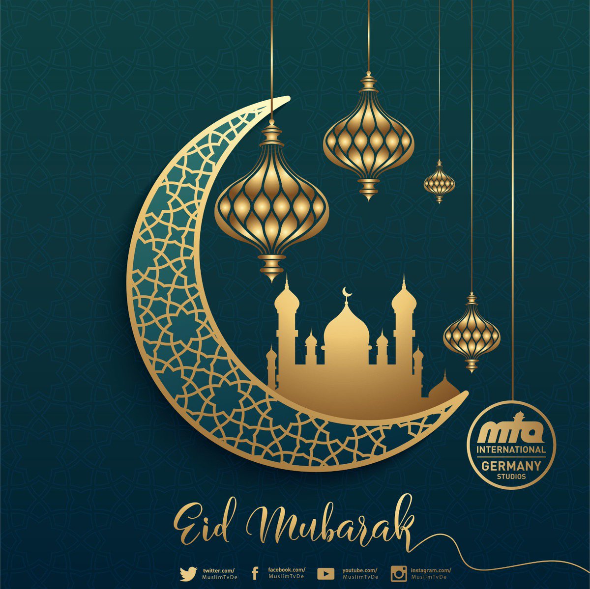 mtatvdeGlobal's tweet photo. We wish all our viewers and muslims across the world a happy, blessed and peaceful #EidUlFitr
#EidMubarak! https://t.co/3uBbzGrKrT