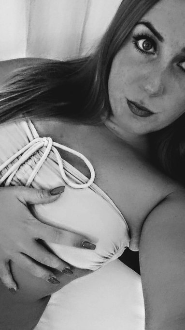 Good morning 🌸 https://t.co/Z5Aez4Mm4C<a href="/tag/video"class="tags"><span>#video</span></a><a href="/tag/camgirl"class="tags"><span>#camgirl</span></a><a href="/tag/dirtytalk"class="tags"><span>#dirtytalk</span></a><a href="/tag/dildo"class="tags"><span>#dildo</span></a><a href="/tag/strumpfhose"class="tags"><span>#strumpfhose</span></a>