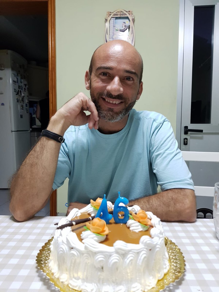 mmariahddez's tweet photo. PAPA, te querré siempre, gracias por hacerme reír durante tanto tiempo, fuiste la mejor persona que pude conocer en toda mi vida, siempre vas a estar conmigo. Recuerdas? Te quiero mucho como la trucha al trucho, hasta siempre mi vida👼🏼👨‍👧‍👦♥️ 03/06 https://t.co/VasdkyY5HH