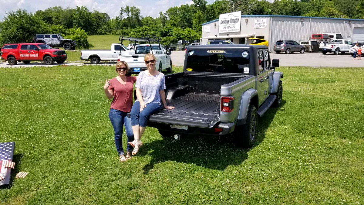 Custom Trucks Unlimited Huntsville On Twitter Check Out This 2020 Jeepgladiator With Line X Premium Nothing Protects Like Linex [ 675 x 1200 Pixel ]