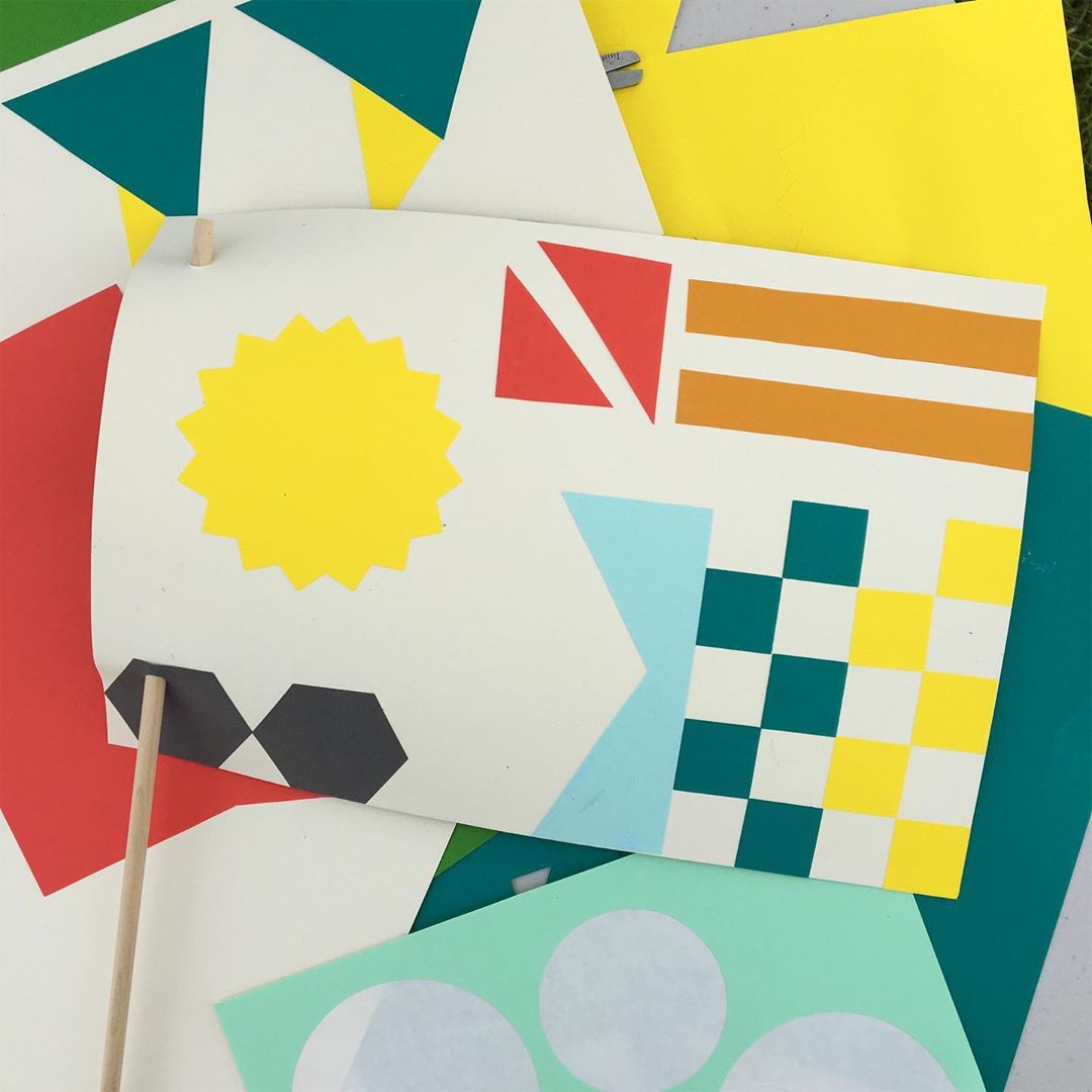 GFSmithpapers's tweet image. Sea Change festival flag workshop using @colorplanpapers #ColorplanLabels and #ExtractPapers. 📷 by @theamazingartcart.
