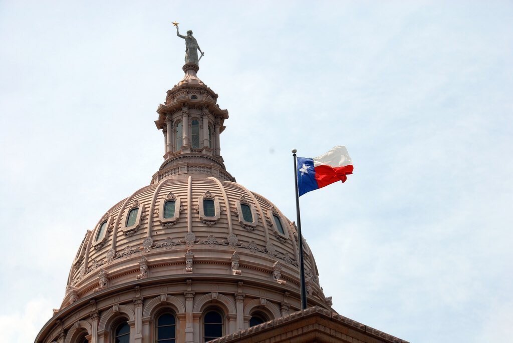TexasFlagStatus's tweet image. FULL STAFF