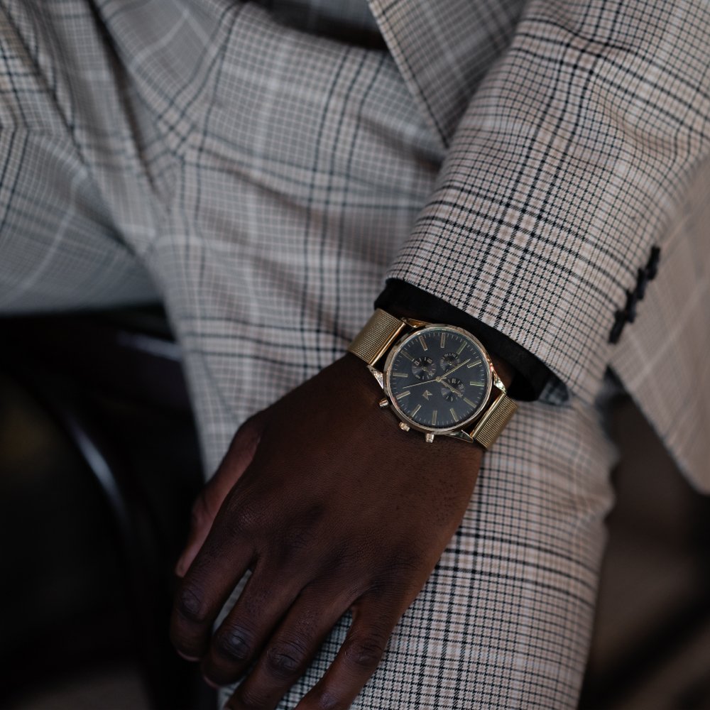 Markham_1873's tweet photo. It's time to shine at this yearโs @VodacomDurbanJuly!
Spend R1000 or more at our ONLINE store and you could WIN a VIP experience for you and three friends. Weโre talking 5-star treatment all weekend long.
Now is your time to #MakeYourMarkVDJ, don't miss it!
Not valid in-store. https://t.co/HwcU43fsSI