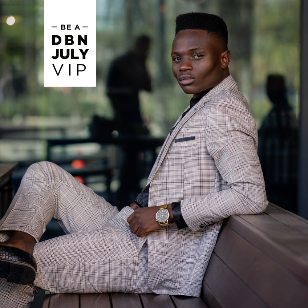 Markham_1873's tweet photo. It's time to shine at this yearโs @VodacomDurbanJuly!
Spend R1000 or more at our ONLINE store and you could WIN a VIP experience for you and three friends. Weโre talking 5-star treatment all weekend long.
Now is your time to #MakeYourMarkVDJ, don't miss it!
Not valid in-store. https://t.co/HwcU43fsSI