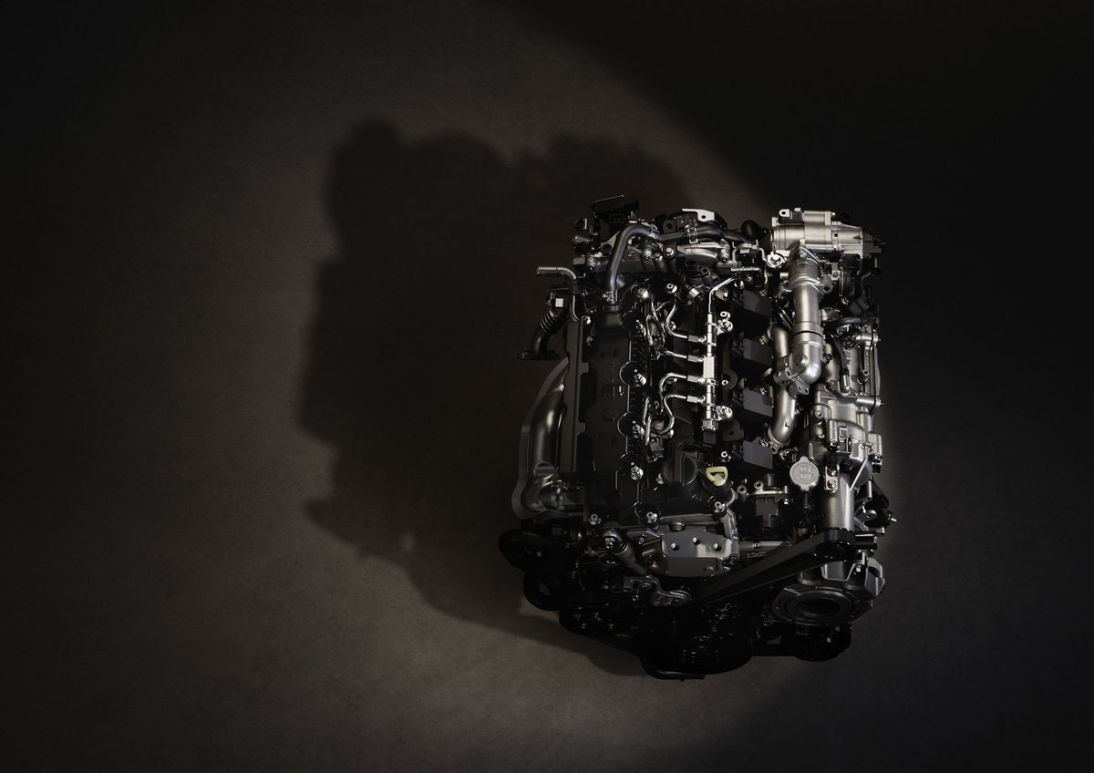 Mazda presenta Skyactiv-X, un motor único en el mundo de 180CV que revoluciona el rendimiento con un consumo de 5,4 l/100km con la nueva homologación WLTP mazda-press.com/es/news/mazda-…