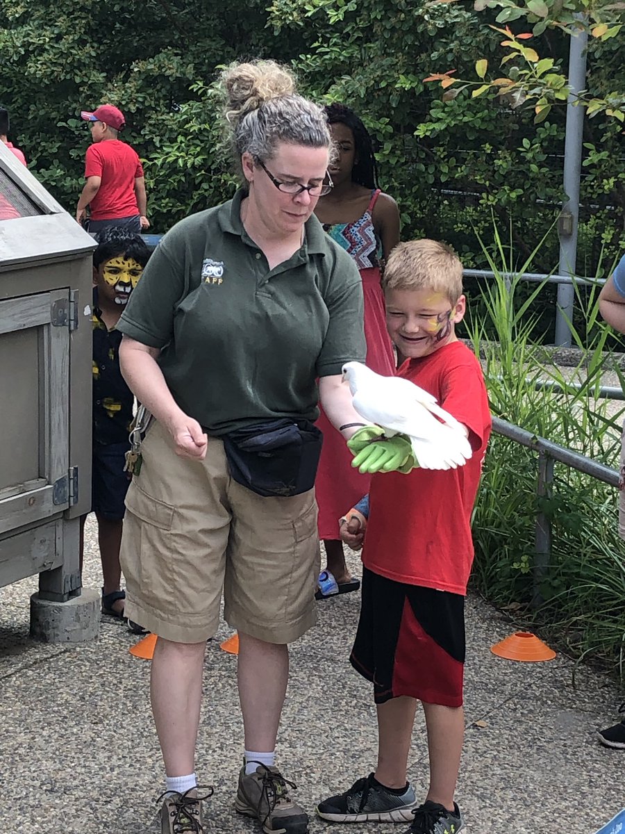 MLHPhilly's tweet photo. We were happy to be apart of the ACHA Heart Walk at the Philadelphia Zoo this past weekend! Thank you to everyone who donated and came out to support the Adult Congenital Heart Association! #MLHphilly #ACHAheartwalk #HeartWarriors #RememberOurHearts @ACHA_Heart https://t.co/5Z2eTBid1B