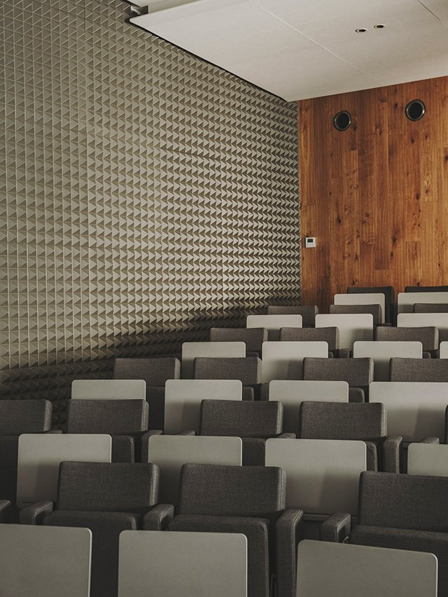 Figueras Seating tweet media