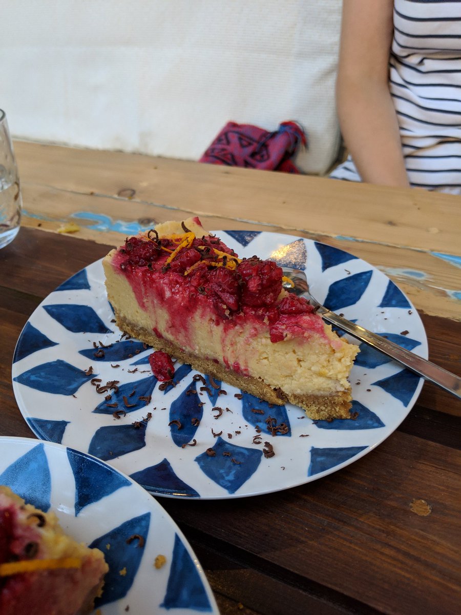 PerneraVegan's tweet photo. Thank you Sarah for having such a wonderful couple for our first clients ❤️ https://t.co/1eNkvQKw74