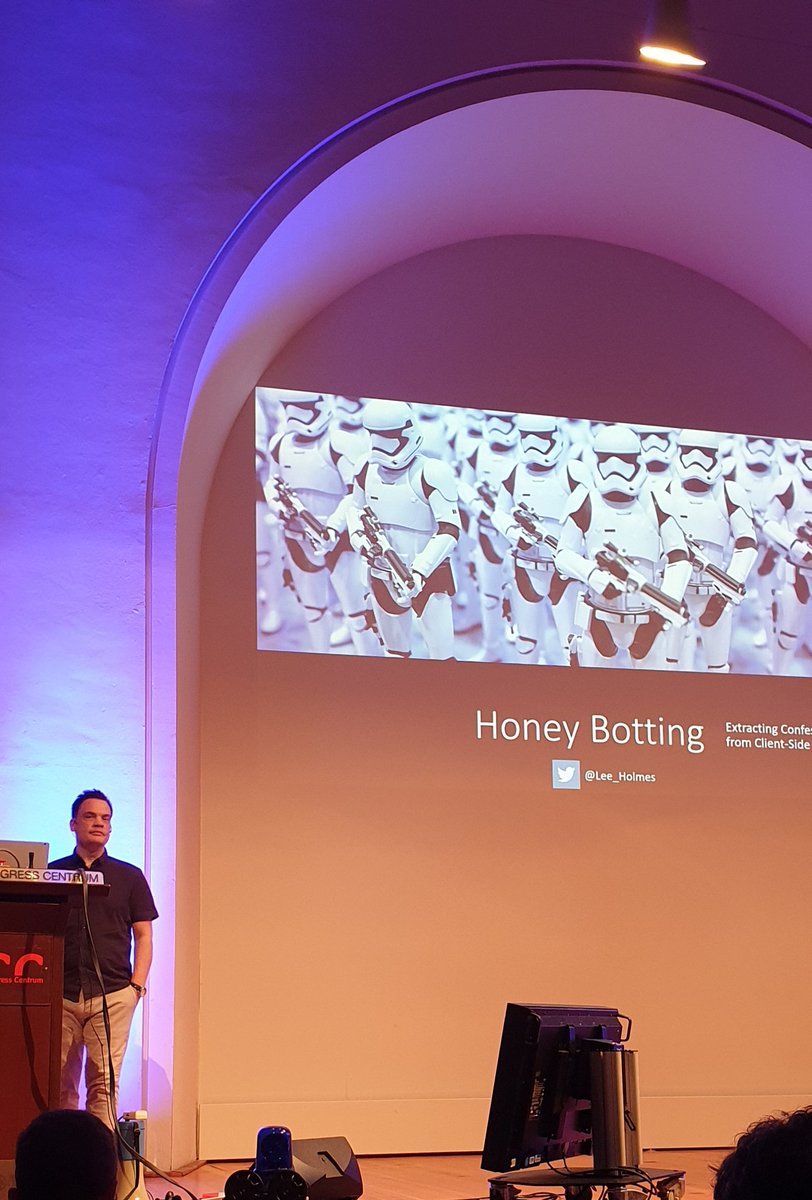 Sweet start with <a href="/Lee_Holmes/">Lee Holmes</a> #PSConfEU