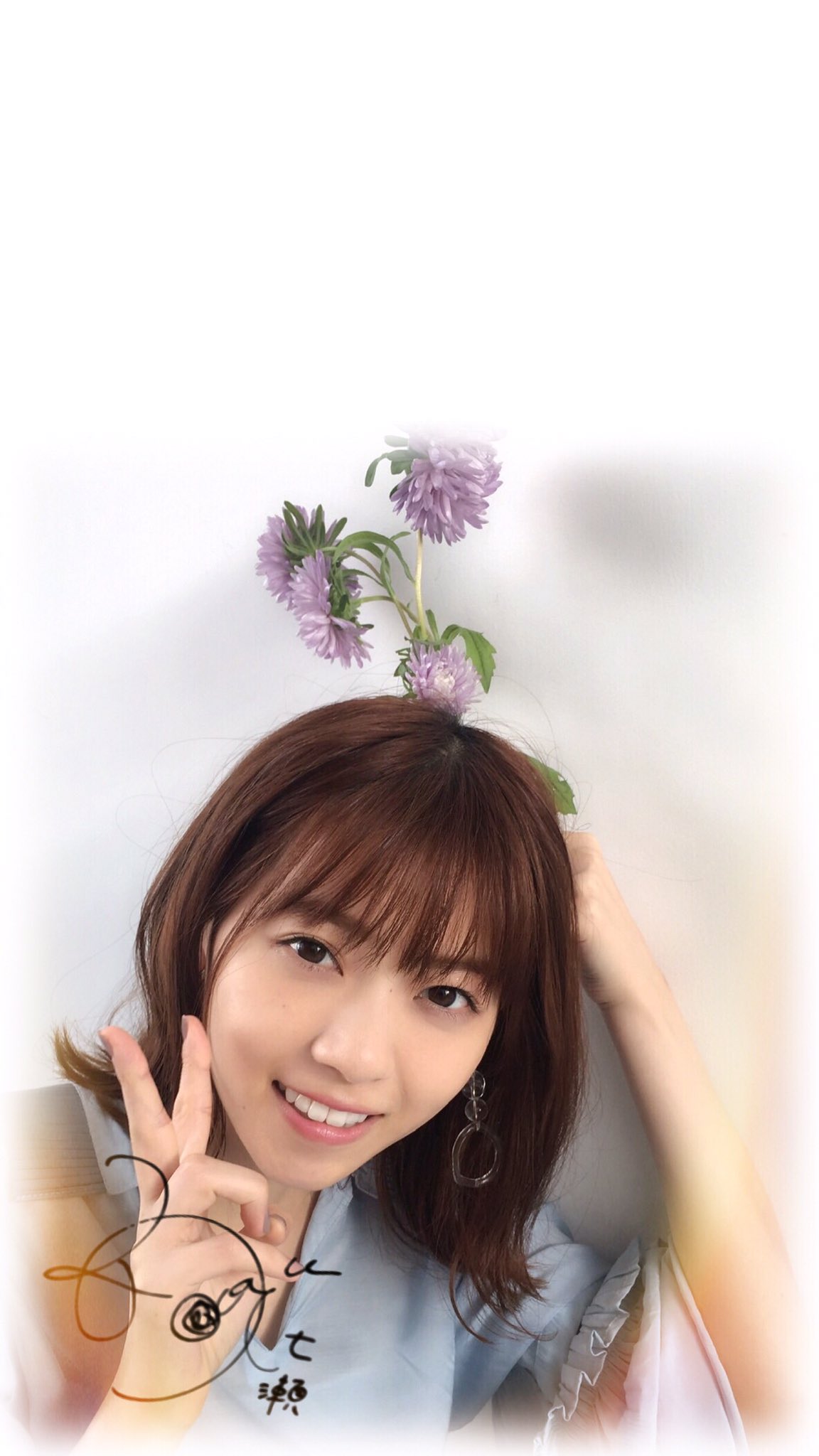 Tact この壁紙配布したいと思いまーす 2枚目の壁紙はロック画面に使うことをおすすめします 保存される方は是非フォロー Rtお願いしますm M 乃木坂46 西野七瀬 西野七瀬壁紙 乃木坂46壁紙 T Co 3byalckcdf Twitter