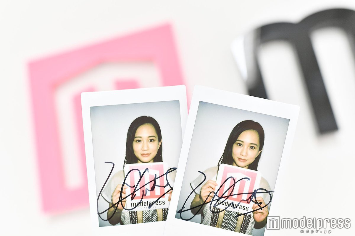 プレゼント💘】 #前田敦子 直筆サイン入りチェキを2名様に🎁 ①モデル