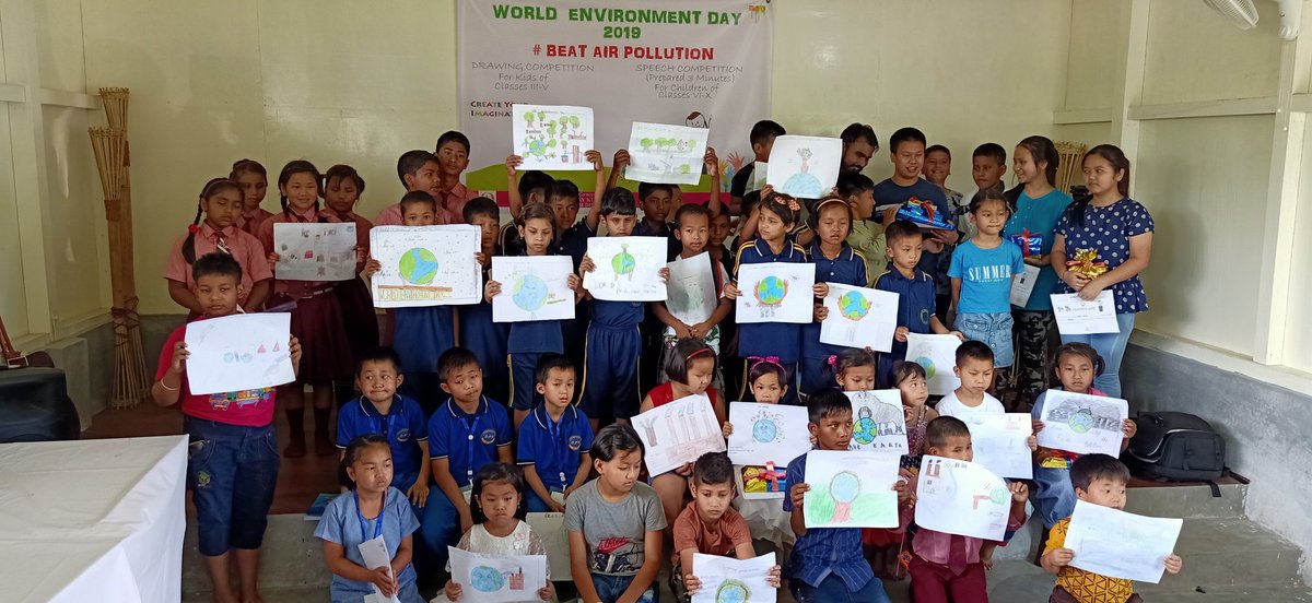 paul_chawang's tweet photo. #DrawingCompetitionForKids on #WorldEnvironmentDay 2019. Organized by #AmyaaNGO & graced by #SanjayKumarSainIPS_SP_Roing #LowerDibangValley_ArunachalPradesh #WorldEnvironmentDay2019 #beatairpollution https://t.co/e1Nn9ACXUu