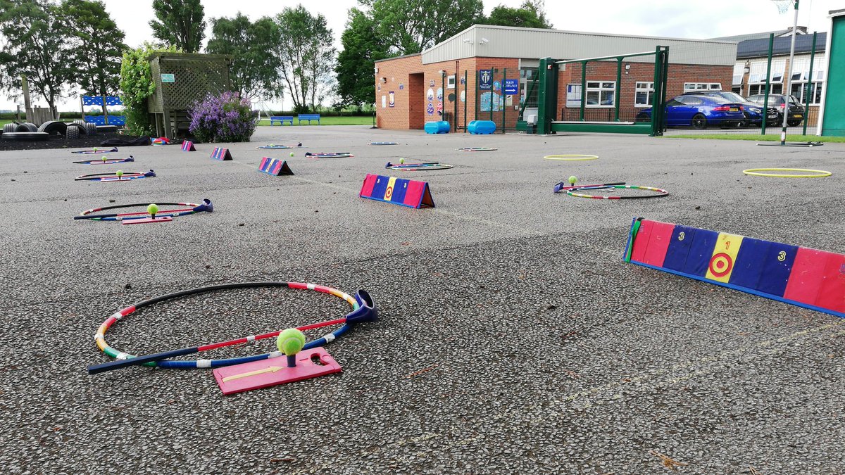 A little bit of <a href="/snaggolf/">SNAG® Golf</a>  @whaplodeprimary  with year 5