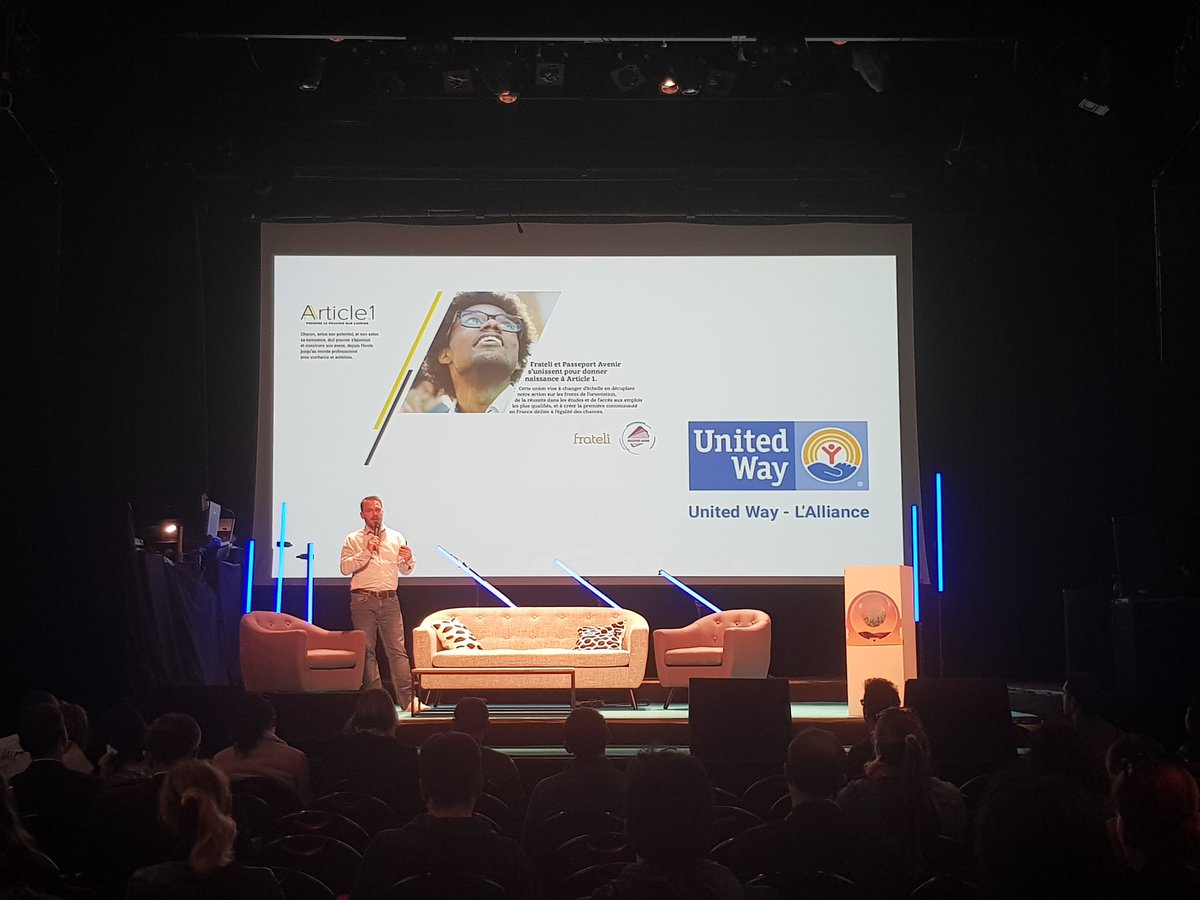 "Et si on valorisait les licornes de l'entraide ?" <a href="/fbardeau/">⚡ Frédéric Bardeau 🚀 🔥</a>, président de <a href="/simplonco/">ok</a> #MicroW2D #Web2day #techforgood