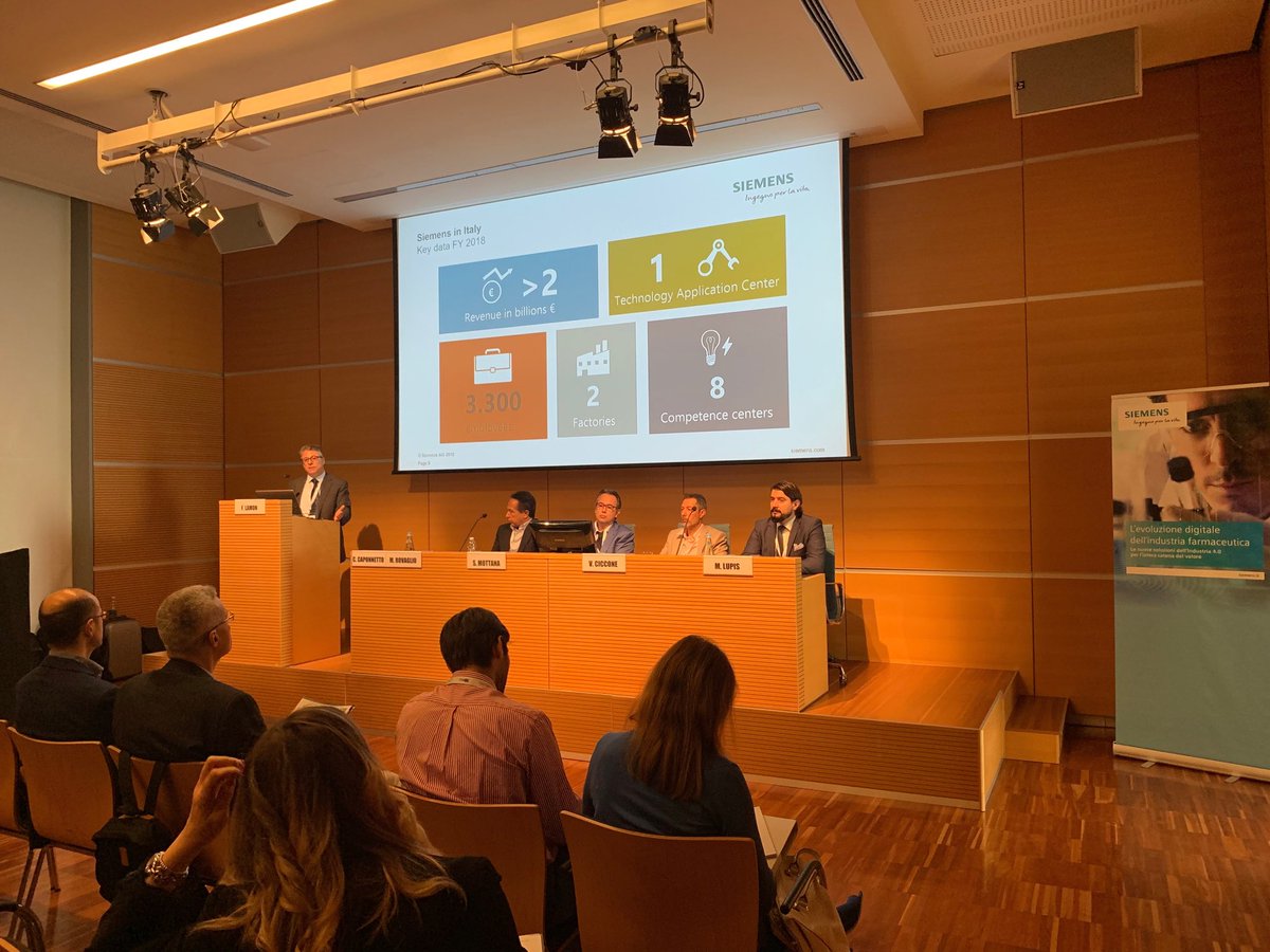 ManuelaManes's tweet photo. Al via il 59° simposio AFI, in diretta da Rimini. L’evoluzione digitale dell’industria farmaceutica: questo il tema del workshop #siemens in corso. Vi aspettiamo nel pomeriggio allo stand! #ambientiperfetti https://t.co/3z2rzbpdpi
