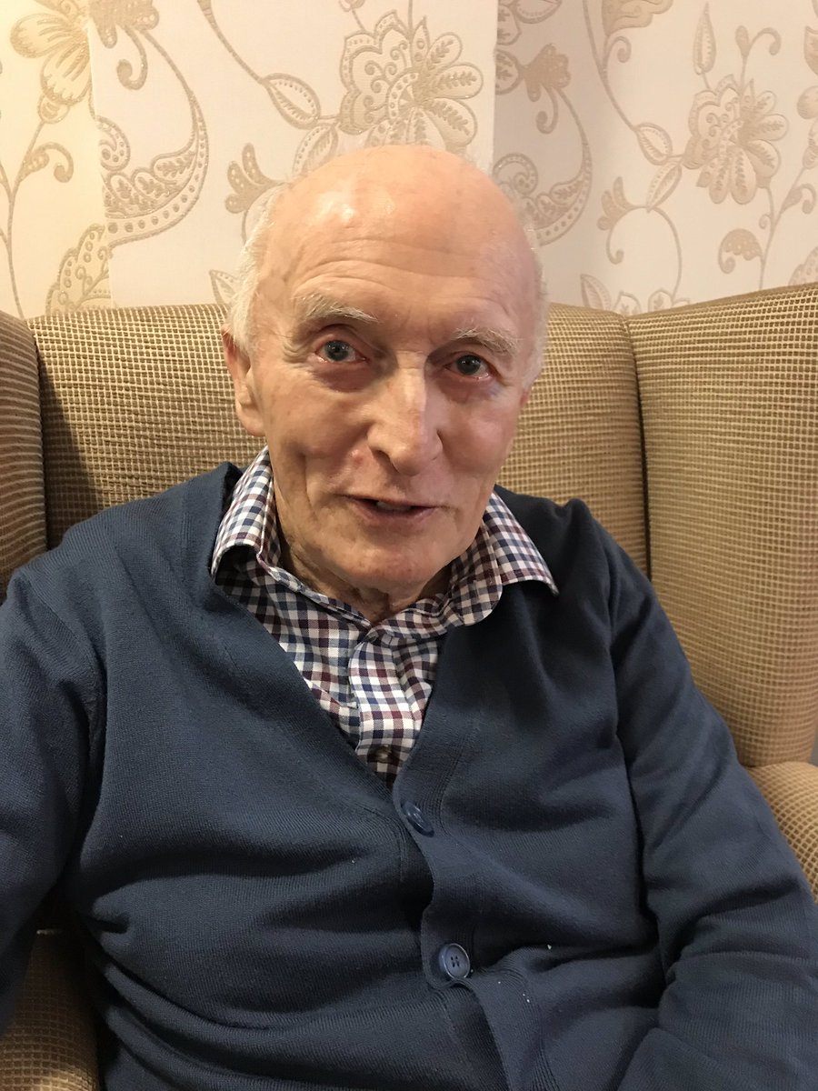 1966SJG's tweet image. 75th D-Day anniversary today, and four years earlier this man was born.  WWII was raging and the resulting lack of bananas almost certainly prevented him from becoming a Hollywood star.

Happy Birthday Dad.

@ARUKnews @ARUKscientist 

#MakingBreakthroughsPossible