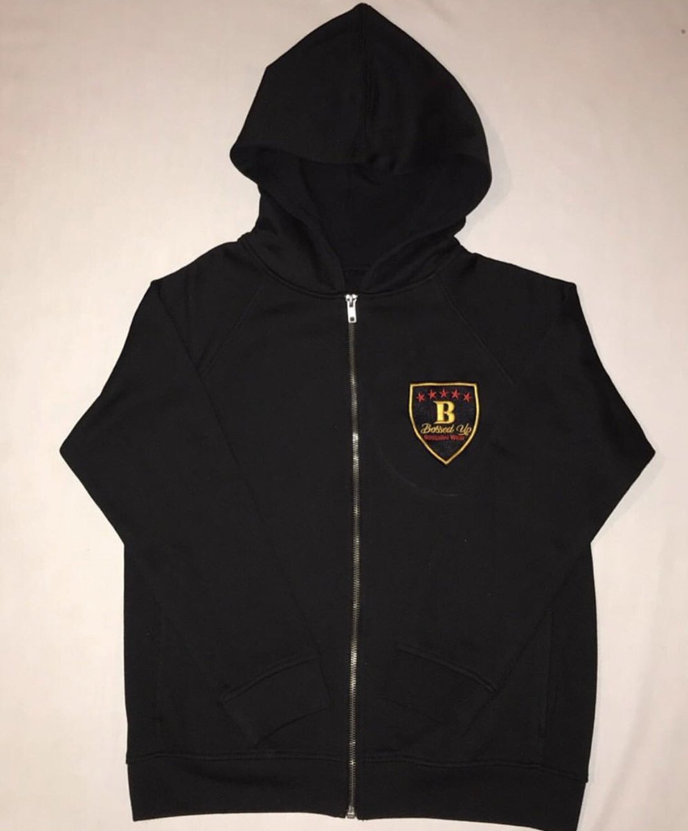 BossaliniWear's tweet photo. Shop now Young Bossalini Wear boys black tracksuit shield edition💥🎯https://t.co/fchqVyRBcE #Bossalinistateofmind #Bossaliniwear #Fashion #Designer #Style #Bossy #Bossalini #Lifestyle #Youngbossalini https://t.co/fBMhlQUy1x