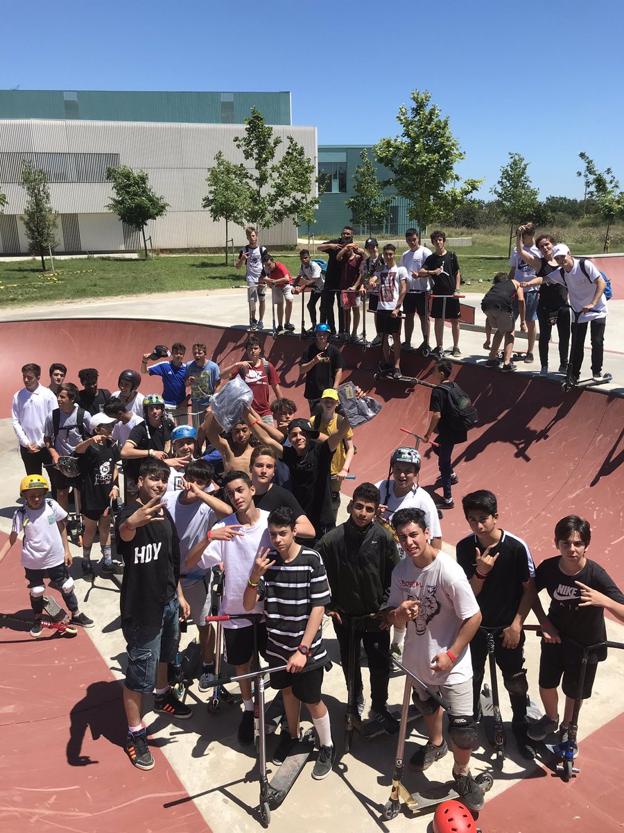 Increíble 5a edición del #VILADKNSPARKFEST by <a href="/ViladecansJove/">ViladecansJove</a>! 🤯🤯🤯
Más de 130 riders nos hicieron disfrutar con trucos geniales, un gran compañerismo y sobre todo ganas de pasarlo en grande con el resto de competidores en un skatepark TOP! 🙌☀️🌴
Can’t wait for 2020 edition!