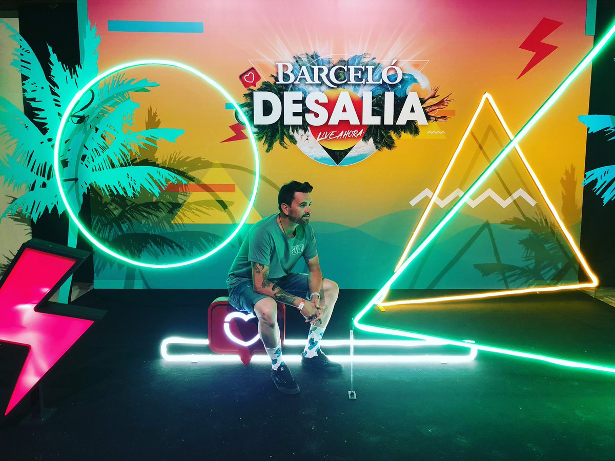 Hemos sobrevivido al primer dia de #desalialiveahora 🙈
Y esto solo acaba de empezar .......
<a href="/RonBarceloSpain/">RONI🔥</a> @AurigaCoolMkt