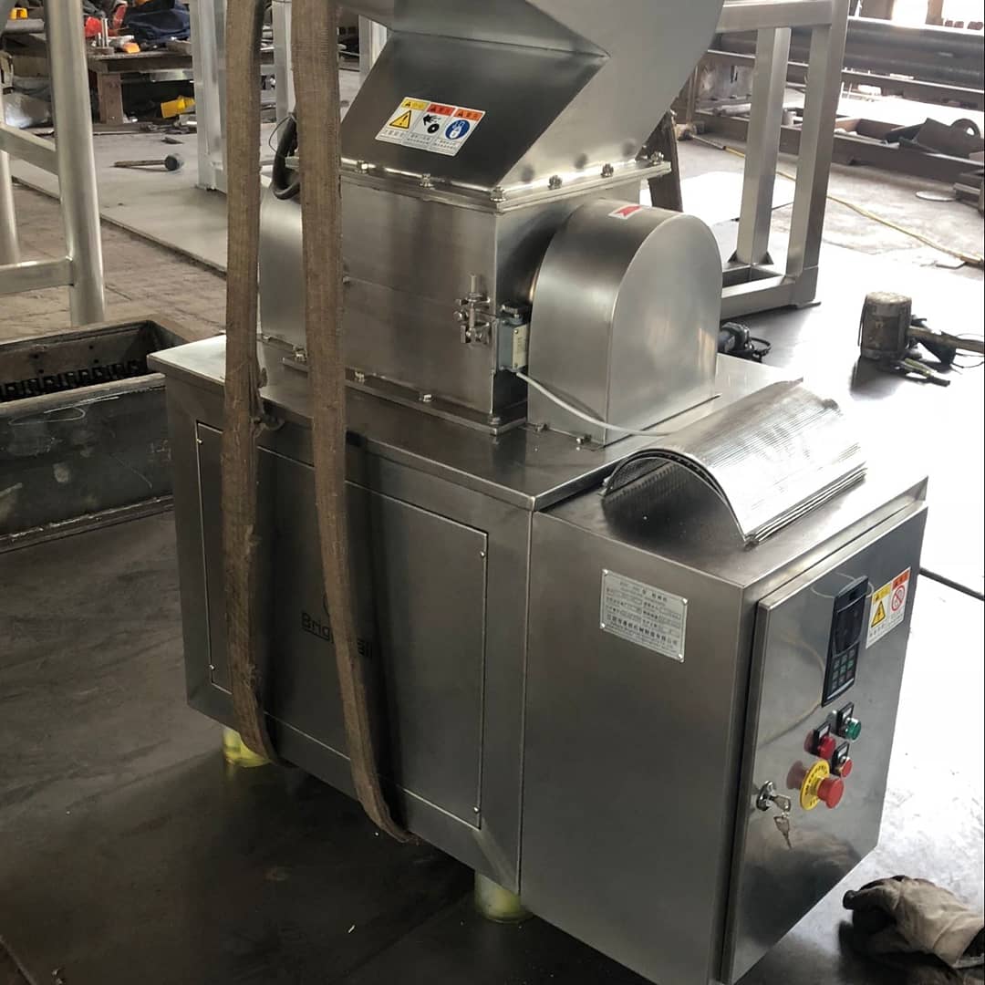 Monicaliulijuan's tweet image. Our BSC-300 coarse crusher is being shipped to Canada.[鼓掌][鼓掌]
#CoarseCrusher #CrushMachine