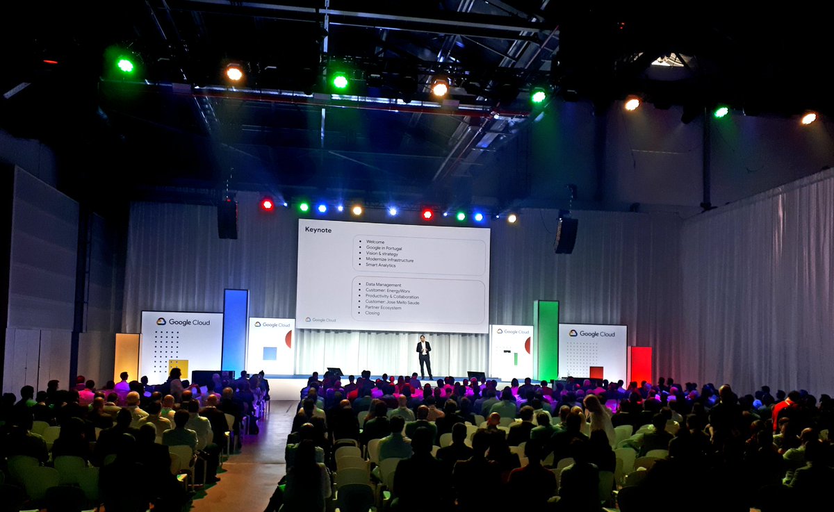 InesHBL's tweet photo. Full house at #GoogleCloudDayLisboa ! https://t.co/O5so02kqjN