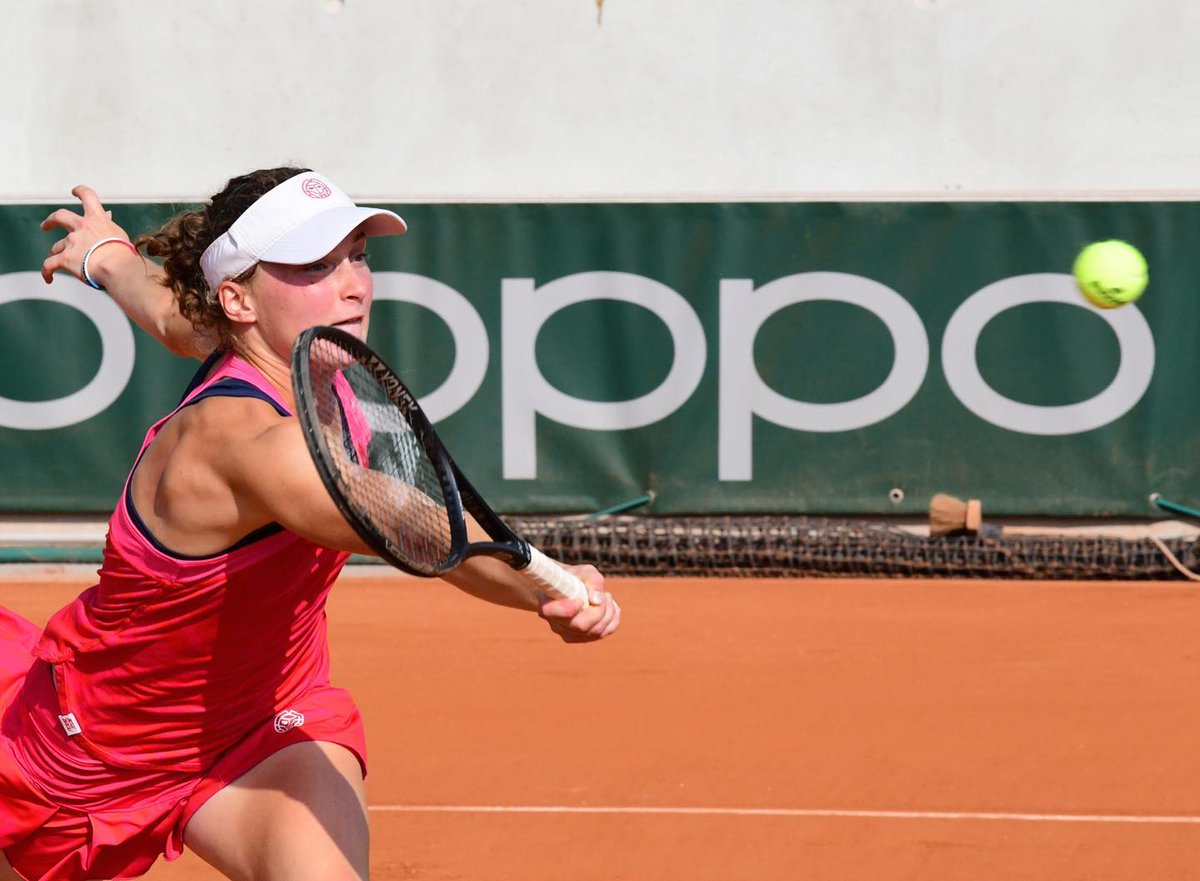 Pro Elle Tennis tweet media