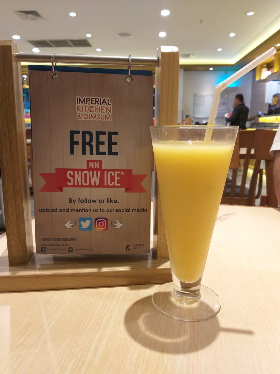 Maryamwicky's tweet photo. Early dinner or late lunch🤪 #whatever 
@ImperialKitche https://t.co/E0168bICGj