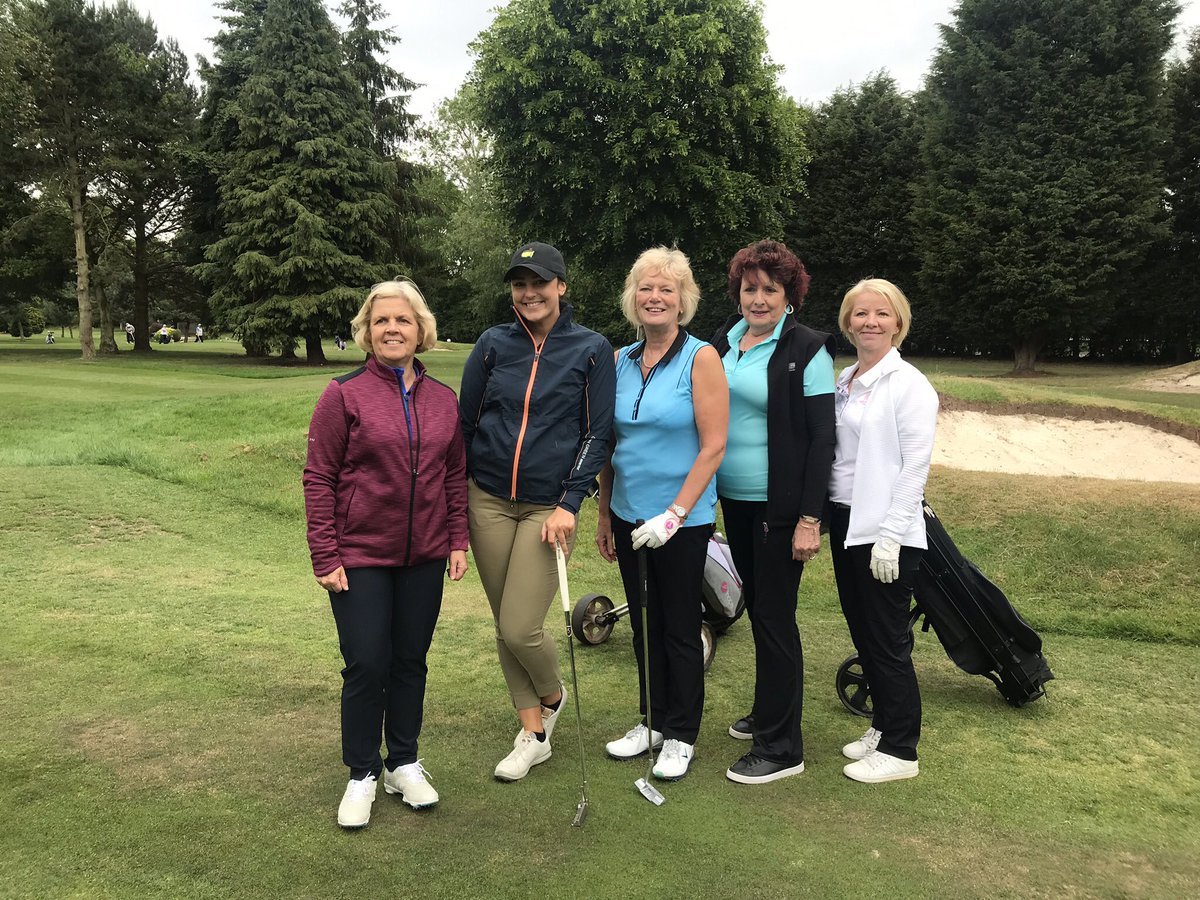 ladieslovegolf1's tweet photo. Successful LLG Short Game Championships supported by @golfbreaks @3hammersgolf on #Womensgolfday 

Great company, laughs &amp; fabulous golf! @Cheethamgolf @kellylouise92 
@3HammersAcademy ⛳️💕

#LLG #Achieve #Social #LadiesGolf https://t.co/AC164gO7FH
