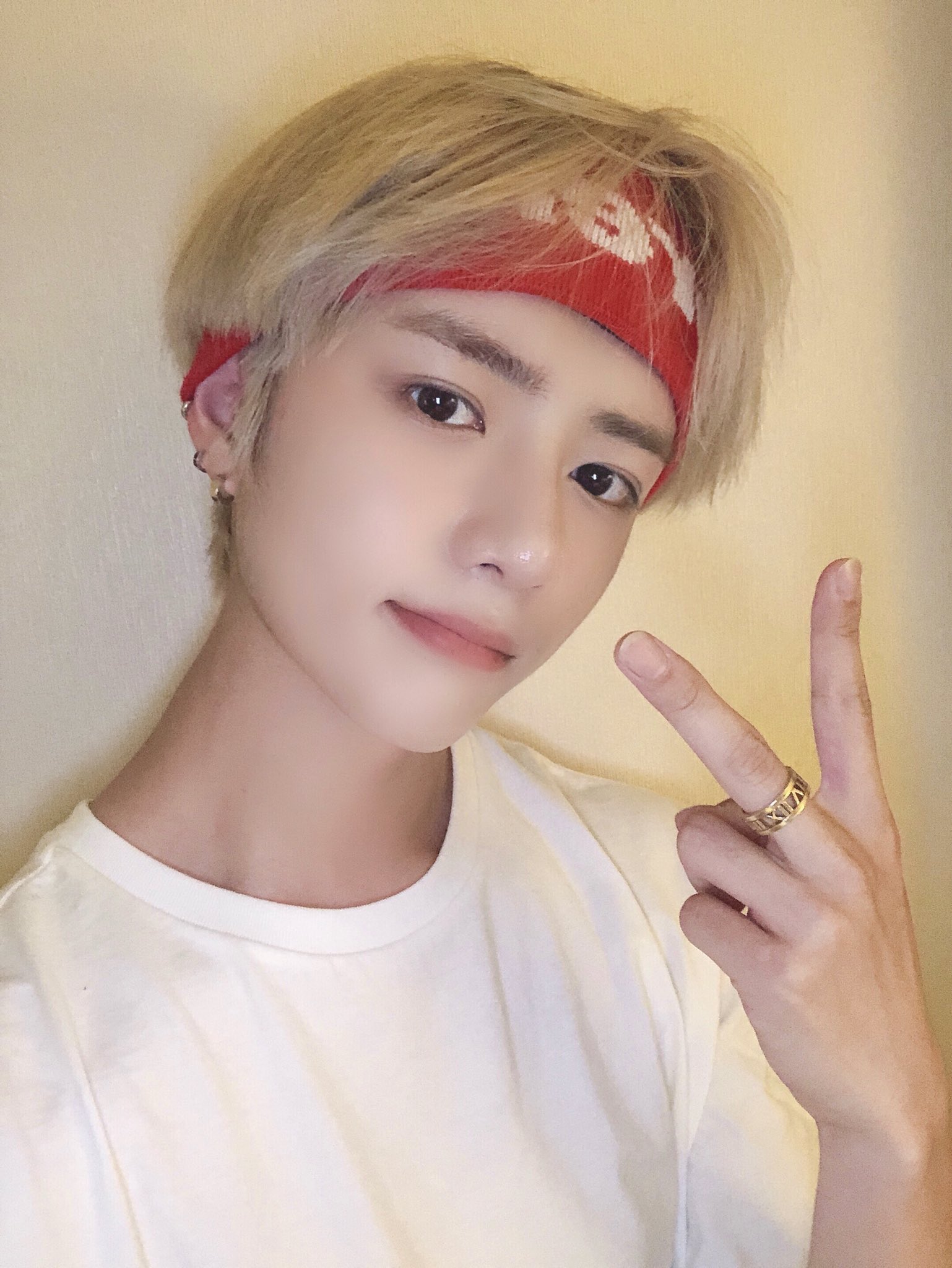 ボムギュのオデン Txt Members Txt Tomorrow X Togehter ねぇボムギュなんでメガネ 似合うのヘアバンド似合うの まぢでギャップ萌えしちゃうからやめなさい うそもっとやっていい T Co 7ihj509bcj Twitter