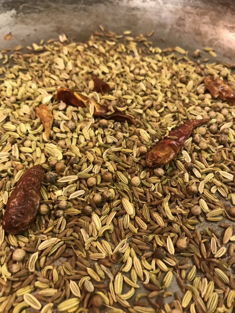 NiceBites tweet media