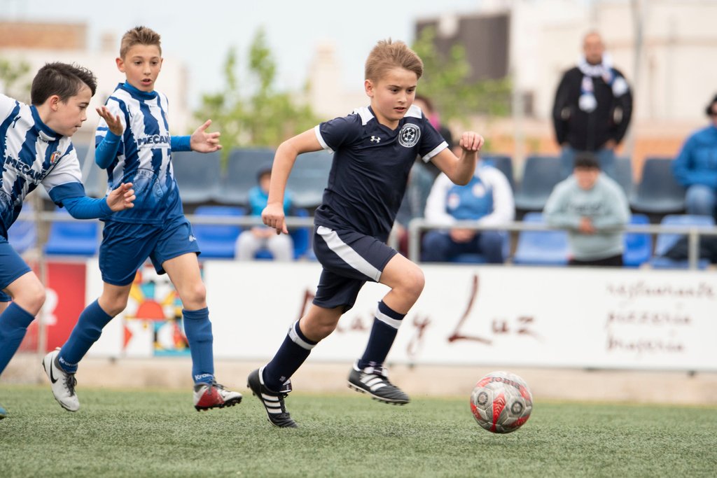 DV7Soccer's tweet photo. The DV7 methodology allows our players to develop good soccer qualities as well as important core values. #DV7method 👌🏼⚽️ https://t.co/ufTIgJcZ7Y