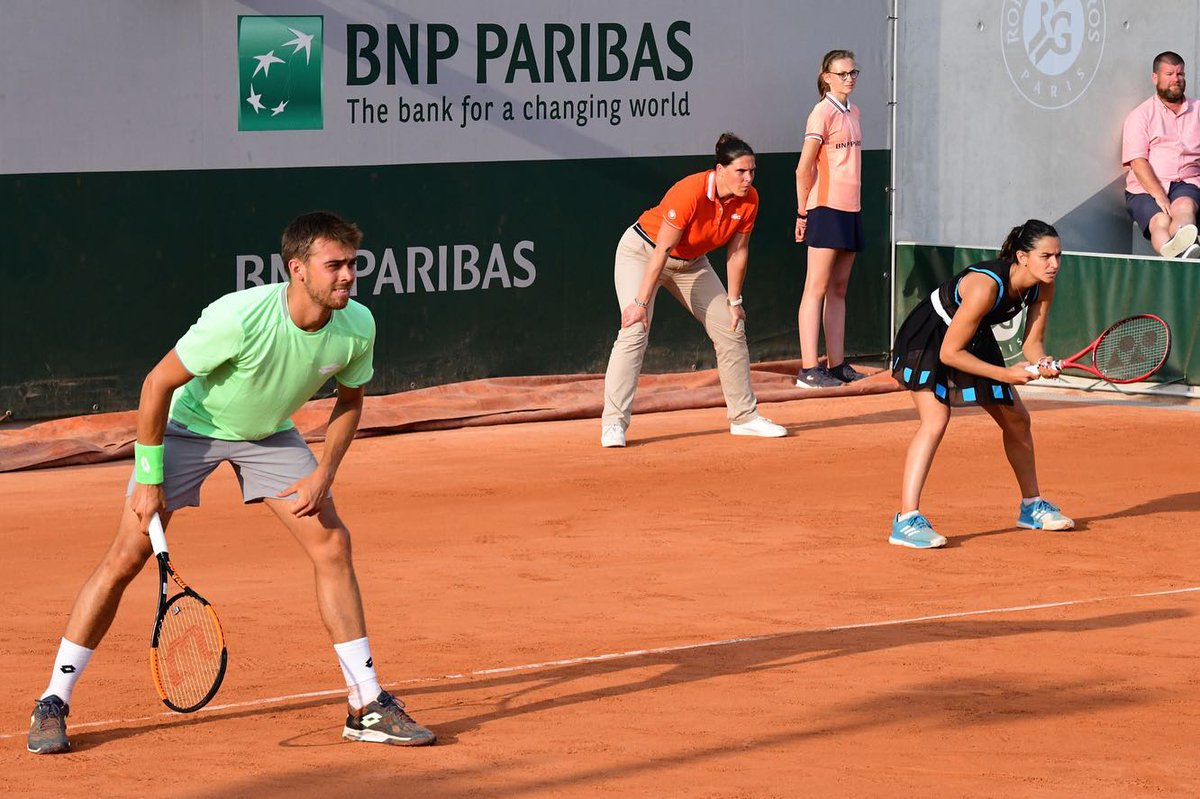 Pro Elle Tennis tweet media