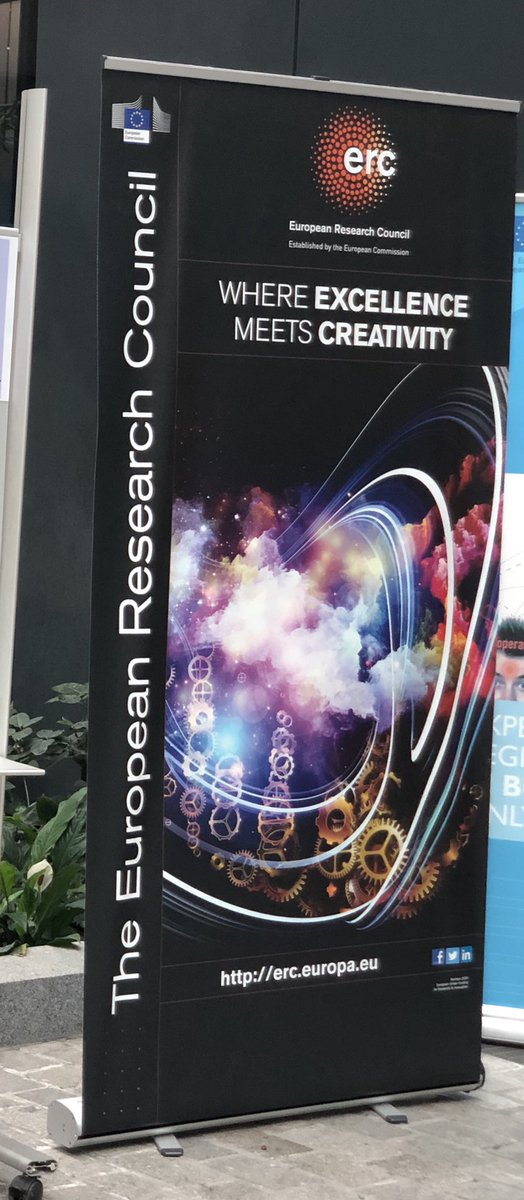 DanielaAngione's tweet photo. Bye bye @CoventGarden, it was an amazing experience #ERCStG #BelieveInScience #WomenInSTEM. A bit of shopping now 😊 https://t.co/KRWxrqNbtW