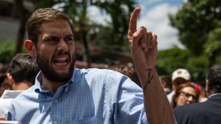 Sebin no cumple con traslado de Juan Requesens: denunció su padre...